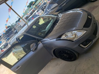 2013 Suzuki Swift Rs for sale in Kingston / St. Andrew, Jamaica