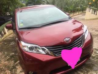 2012 Toyota Sienna for sale in Kingston / St. Andrew, Jamaica