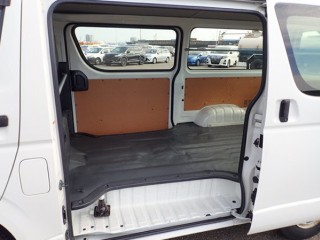 2017 Toyota HIACE