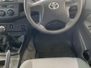 2013 Toyota Hilux