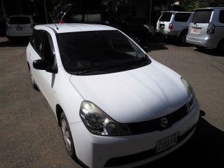 2011 Nissan Wingroad for sale in Kingston / St. Andrew, Jamaica