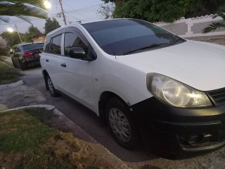 2012 Nissan AD Wagon
$580,000
