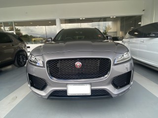 2020 Jaguar F Pace Checkered Flag Edition for sale in Kingston / St. Andrew, 
