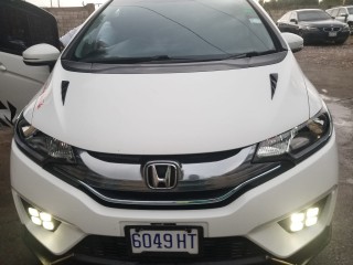 2014 Honda Fit hybrid for sale in St. Catherine, Jamaica