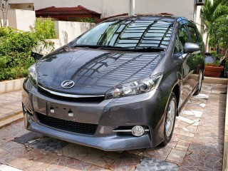 2015 Toyota Wish Push Start for sale in Kingston / St. Andrew, Jamaica