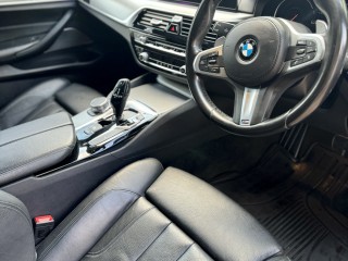 2019 BMW 530i