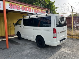 2015 Toyota Hiace Turbo diesel for sale in Kingston / St. Andrew, Jamaica