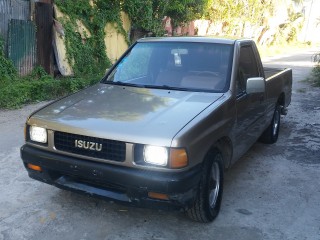 1989 Isuzu Pickup for sale in Clarendon, Jamaica