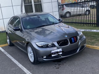 2011 BMW 320i