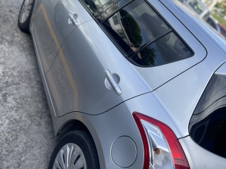 2014 Suzuki Swift
$900,000