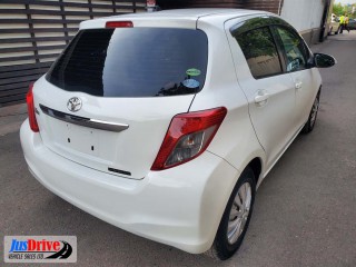 2013 Toyota VITZ