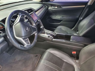 2018 Honda CIVIC touring for sale in Kingston / St. Andrew, Jamaica