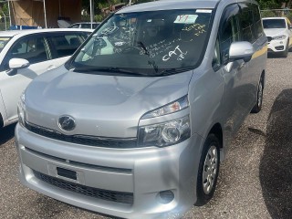 2013 Toyota VOXY for sale in St. Elizabeth, Jamaica