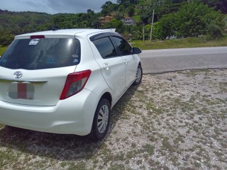 2011 Toyota VITZ