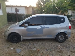 2005 Honda Fit