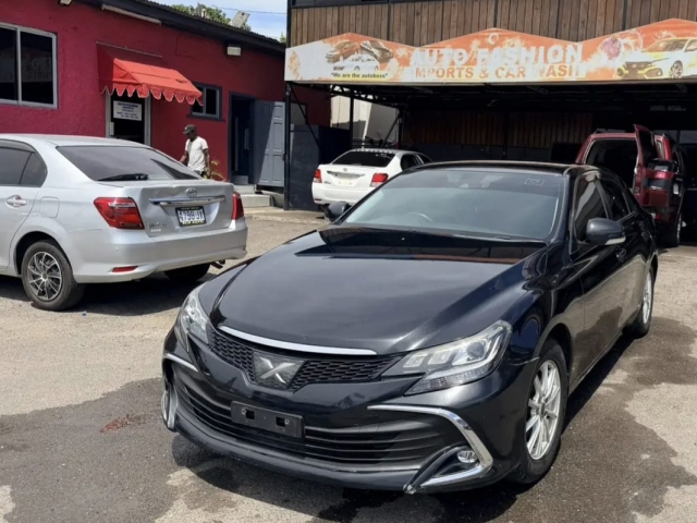 2017 Toyota Mark X for sale in Kingston / St. Andrew, Jamaica
