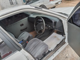 1990 Toyota Corolla