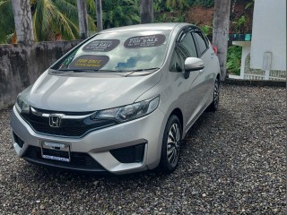 2017 Honda Fit hybrid