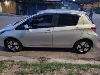 2011 Toyota Vitz