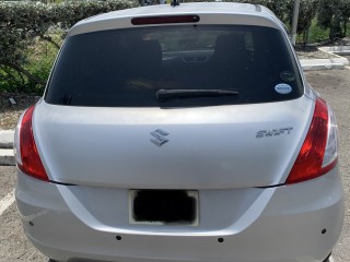 2012 Suzuki Swift