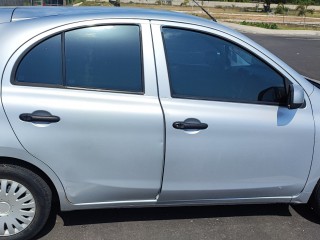 2013 Nissan March