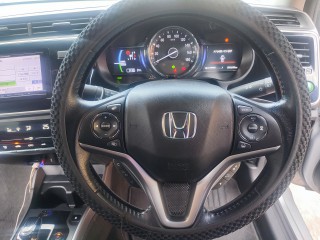 2017 Honda Grace Hybrid
