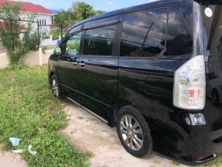 2013 Toyota Voxy for sale in Trelawny, Jamaica