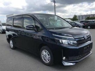 2014 Toyota Voxy for sale in Kingston / St. Andrew, Jamaica