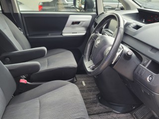 2012 Toyota Noah Si for sale in Kingston / St. Andrew, Jamaica