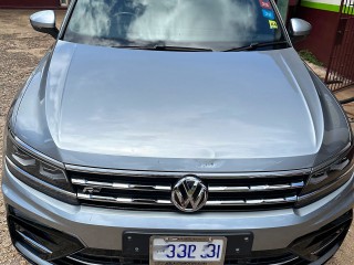 2020 Volkswagen Tiguan R Line