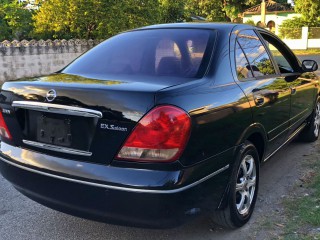 2005 Nissan sunny