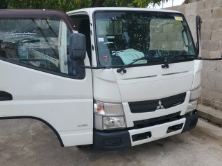 2013 Mitsubishi Canter