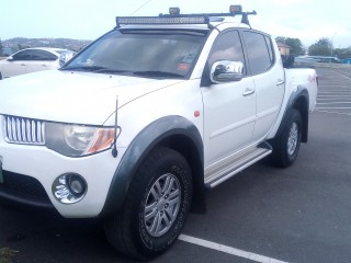 2007 Mitsubishi Pick up for sale in St. James, Jamaica
