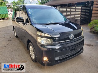 2010 Toyota VOXY