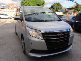 2014 Toyota Noah for sale in Kingston / St. Andrew, Jamaica