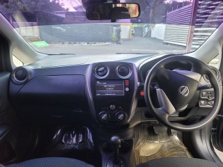 2020 Nissan NOTE 
$990,000