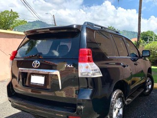 2013 Toyota Prado