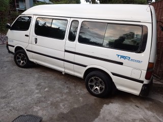 2003 Toyota Hiace