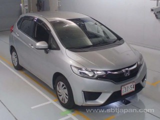 2016 Honda Fit 100 financing available or best offer for sale in Kingston / St. Andrew, Jamaica