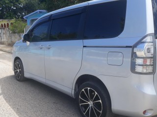 2012 Toyota Van for sale in St. Catherine, Jamaica