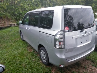 2012 Toyota Voxy for sale in St. Catherine, Jamaica