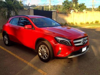 2015 Mercedes Benz GLA 250 4 MATIC for sale in Kingston / St. Andrew, Jamaica