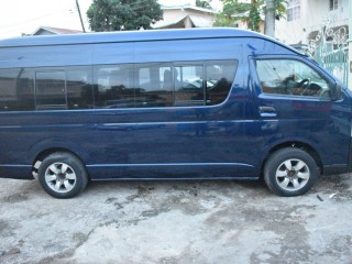 2008 Toyota Hiace