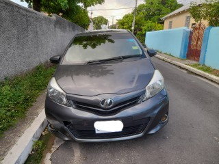 2011 Toyota Vitz