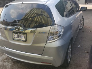 2013 Honda Fit Hybrid