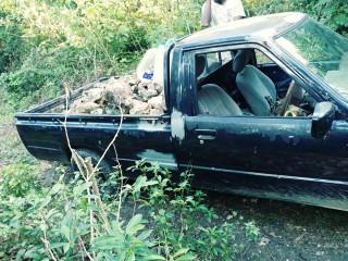 1988 Toyota hilux for sale in St. Ann, 