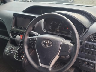 2016 Toyota Noah for sale in Kingston / St. Andrew, Jamaica