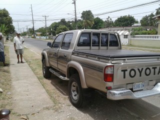 2003 Toyota Hilux for sale in Kingston / St. Andrew, Jamaica