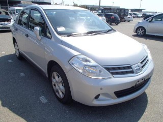 2012 Nissan tiida Latio for sale in Kingston / St. Andrew, Jamaica
