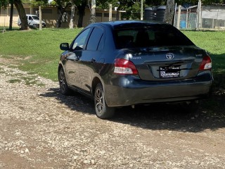 2010 Toyota Yaris